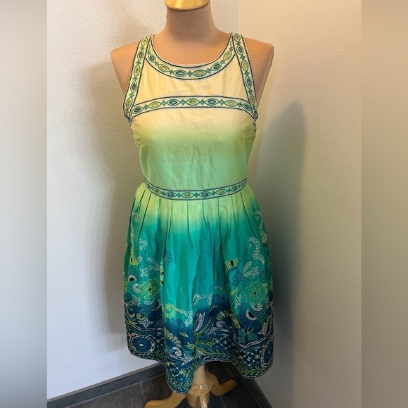 Tanvi Kedia Ombré Chameli Embroidered Fit & Flare Dress - Picture 2 of 10